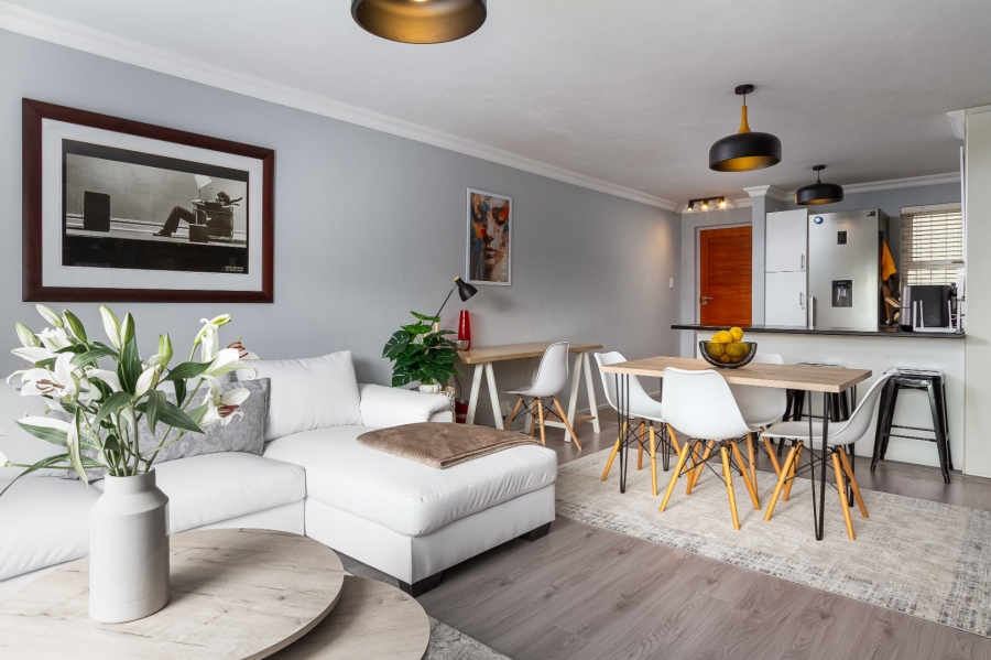 2 Bedroom Property for Sale in Green Point Western Cape